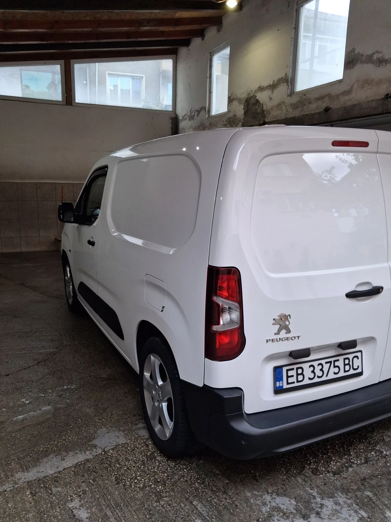 Peugeot Partner, снимка 6 - Автомобили и джипове - 56227732