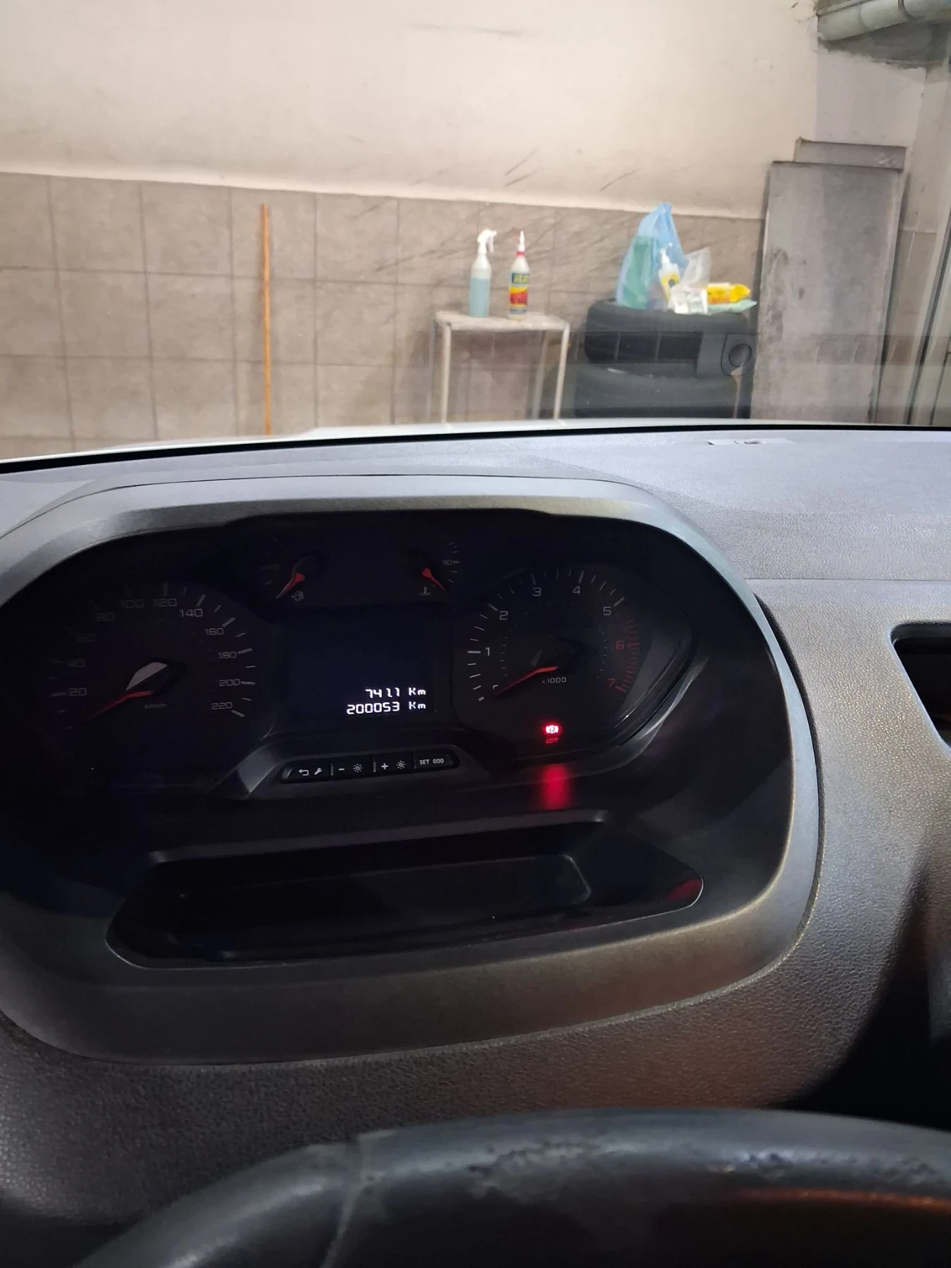 Peugeot Partner, снимка 8 - Автомобили и джипове - 56227732