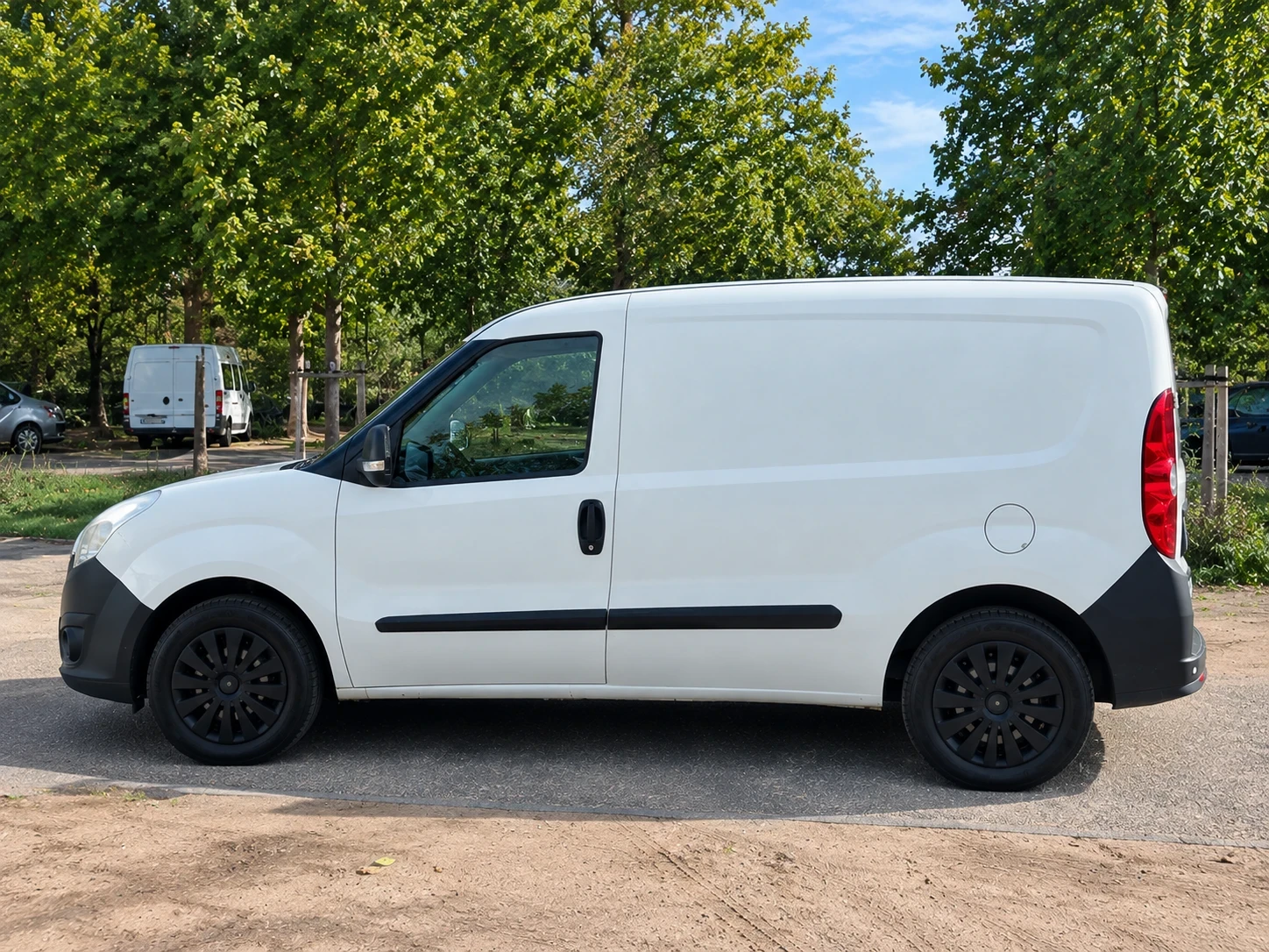 Opel Combo 1.4 бензин L1H1 , снимка 2 - Автомобили и джипове - 56243917