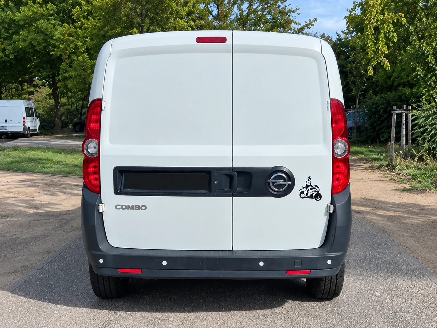 Opel Combo 1.4 бензин L1H1 , снимка 3 - Автомобили и джипове - 56243917