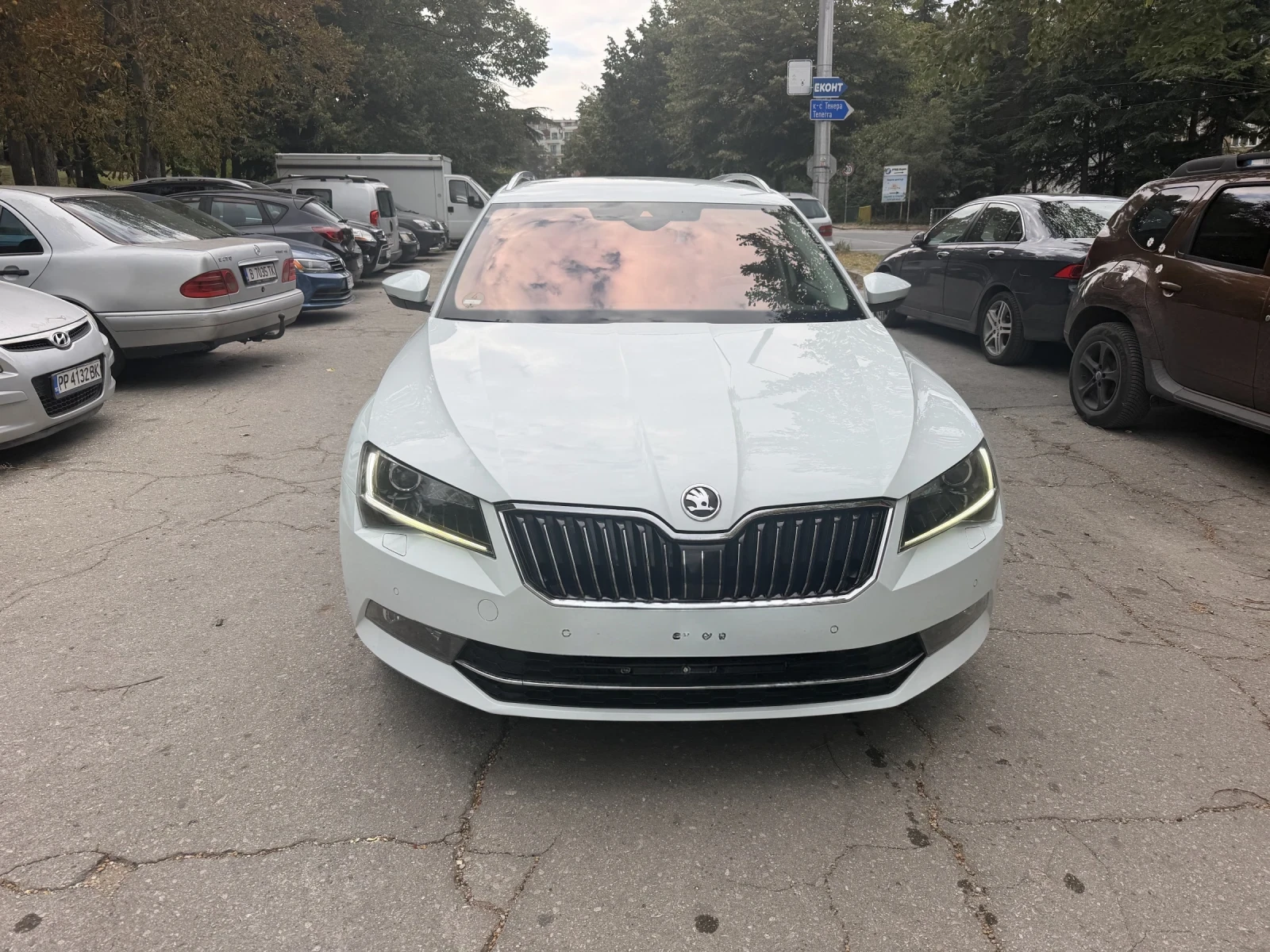 Skoda Superb 2.0  TDI, снимка 5 - Автомобили и джипове - 56258892
