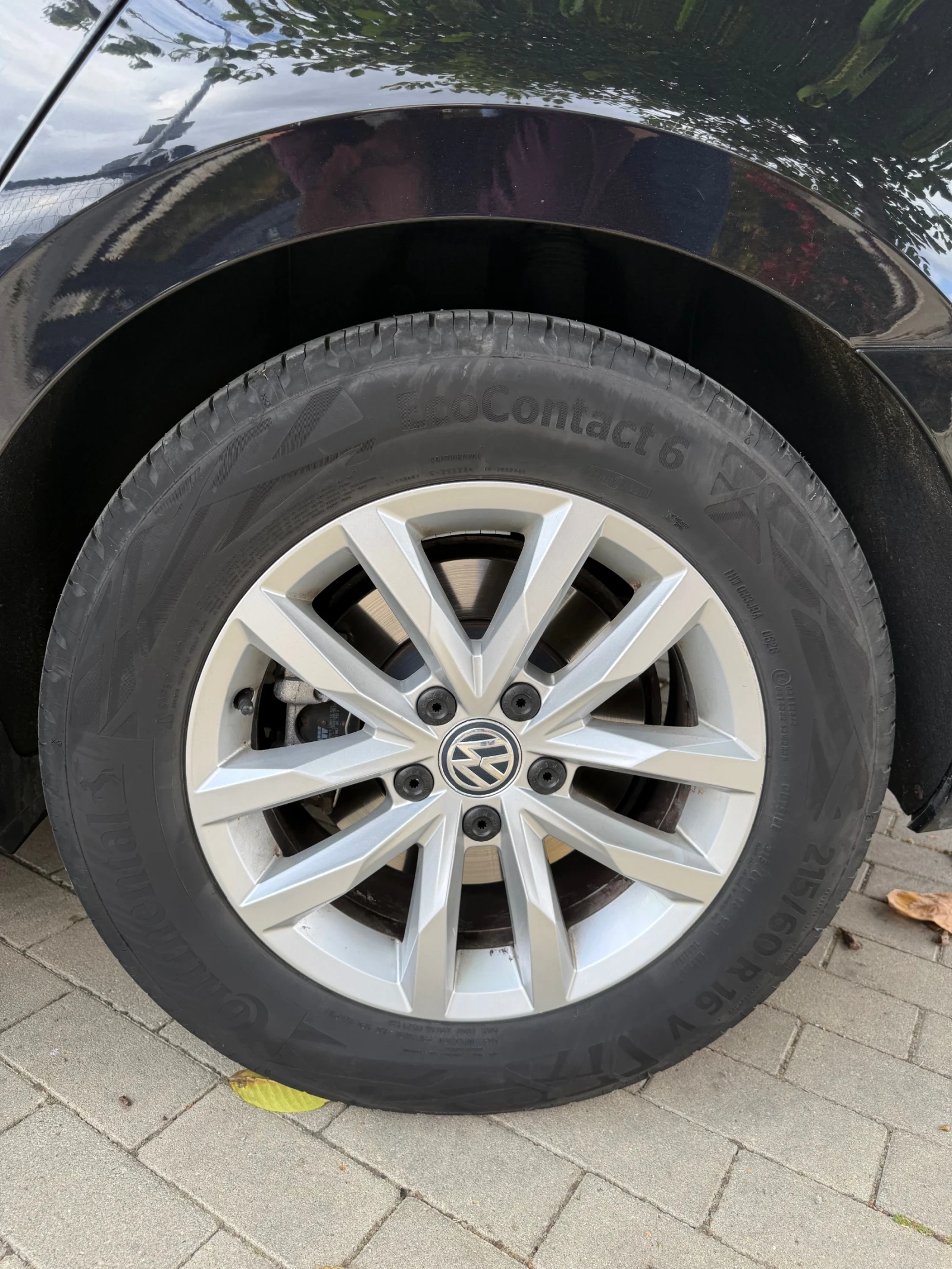 VW Passat B8 2.0 TDI DSG / DIGITAL / ACC / CAMERA / PARK ASS, снимка 15 - Автомобили и джипове - 56282459