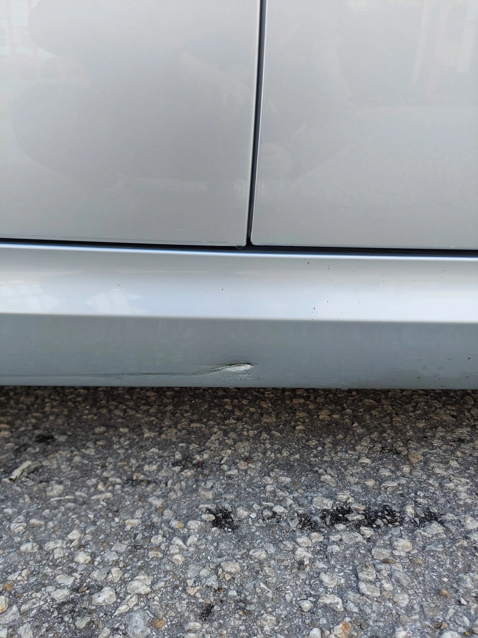 BMW 320 2.0D, снимка 16 - Автомобили и джипове - 56322461
