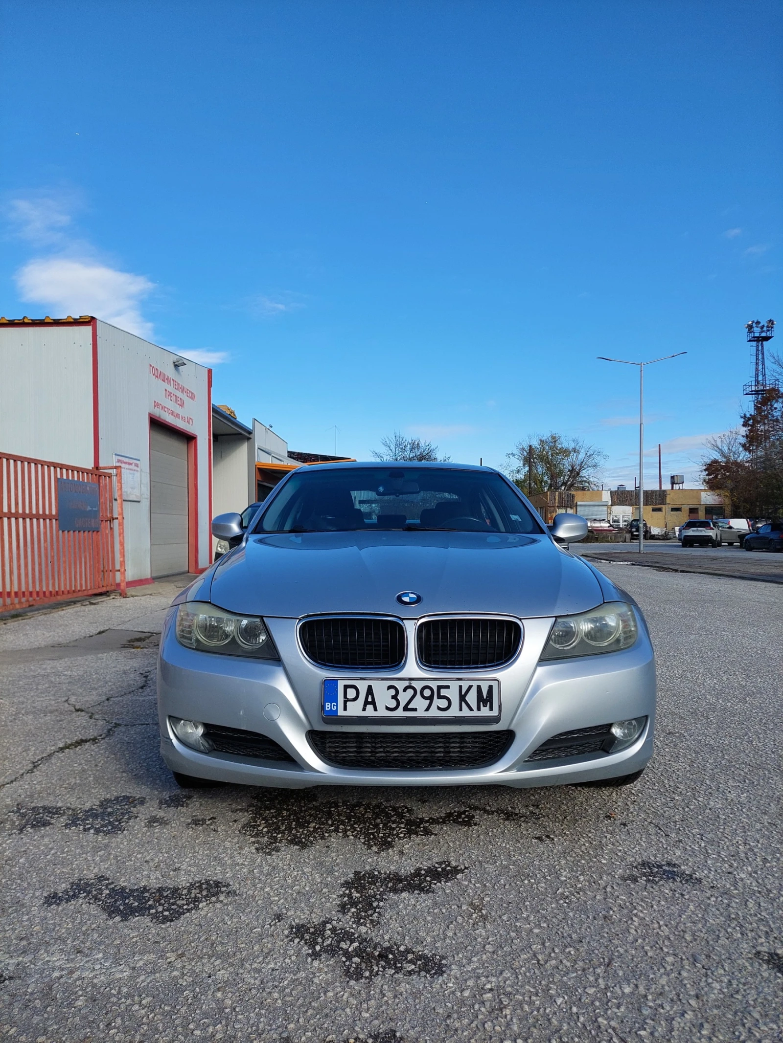BMW 320 2.0D, снимка 9 - Автомобили и джипове - 56322461