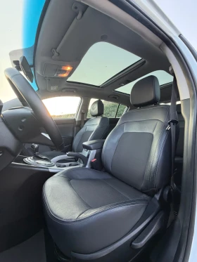Kia Sportage 2.0CRDI 4x4/NAVI/З.КАМЕРА/ЛЕТИ.ДЖ/ДВ.ПАНОРАМА/, снимка 10