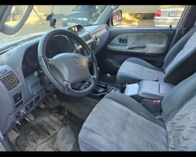 Toyota Land cruiser, снимка 8 - Автомобили и джипове - 52155900