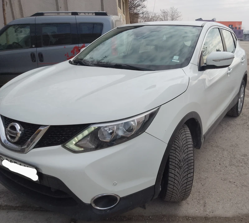 Nissan Qashqai, снимка 5 - Автомобили и джипове - 48553255