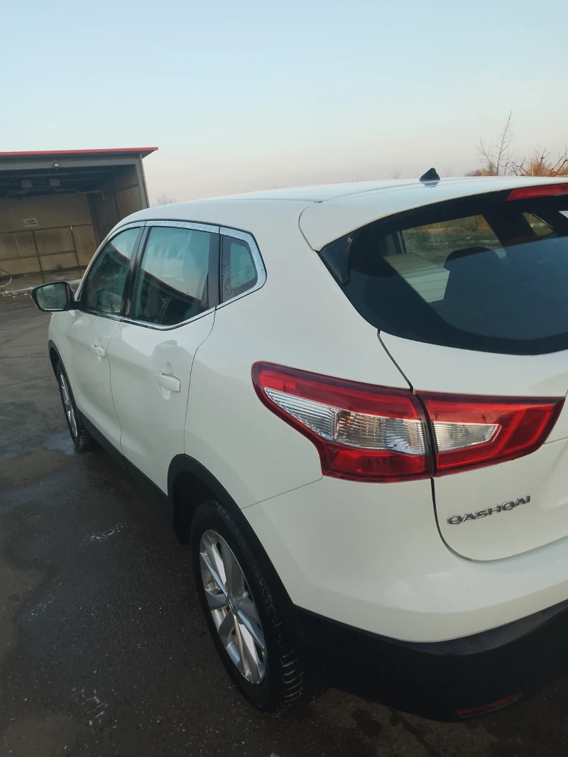 Nissan Qashqai, снимка 3 - Автомобили и джипове - 48553255