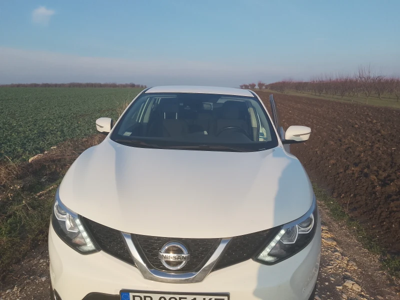 Nissan Qashqai, снимка 1 - Автомобили и джипове - 48553255