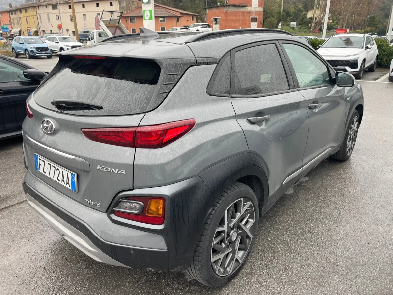 Hyundai Kona 1.6HEV 141kc Xclass, снимка 3 - Автомобили и джипове - 48301692