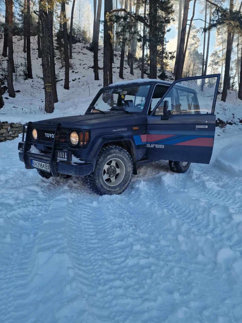 Toyota Land cruiser J70, снимка 1 - Автомобили и джипове - 48726234