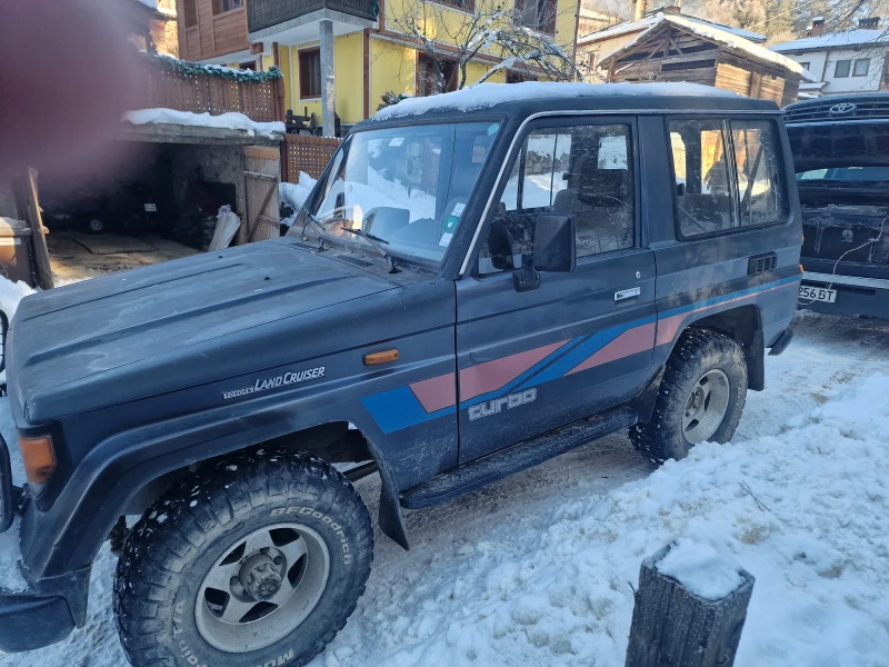 Toyota Land cruiser J70, снимка 11 - Автомобили и джипове - 48726234