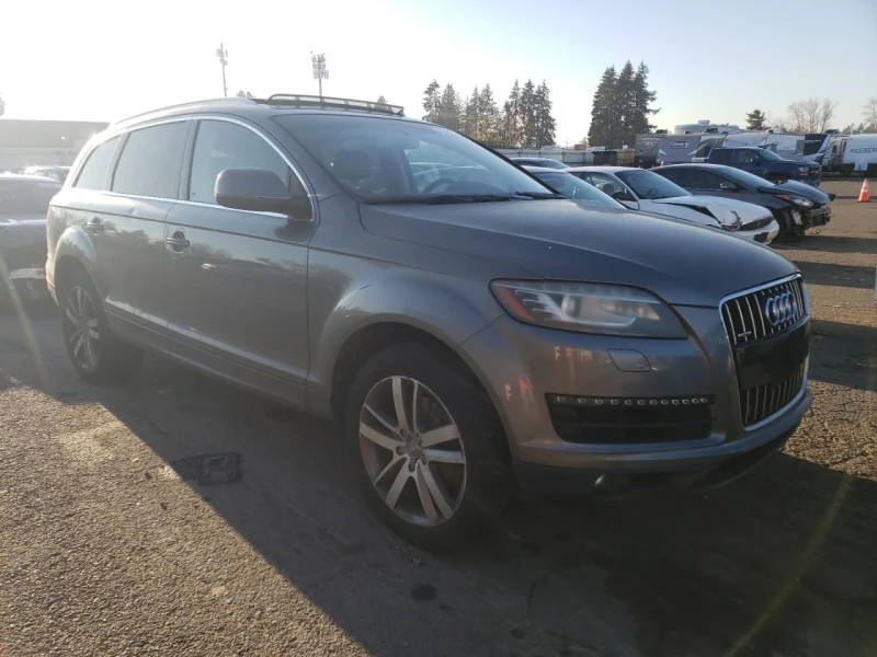 Audi Q7, снимка 3 - Автомобили и джипове - 49353027