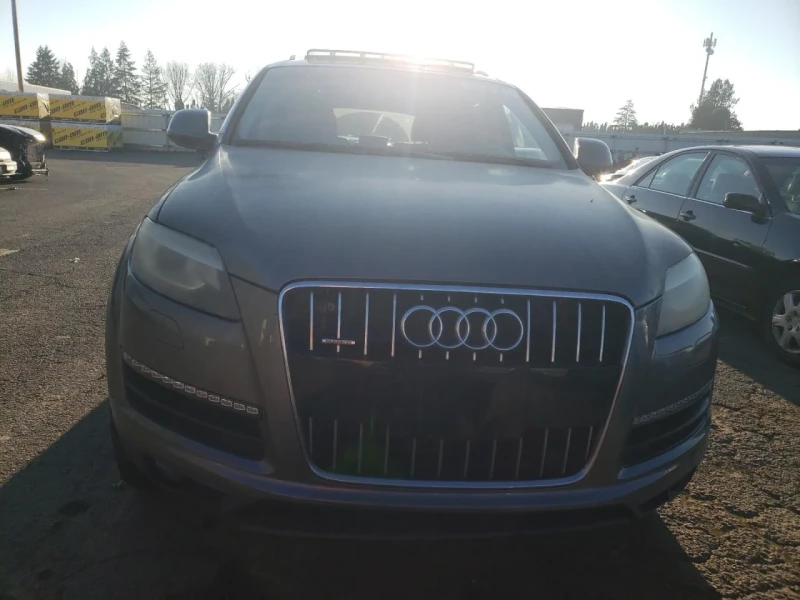 Audi Q7, снимка 2 - Автомобили и джипове - 49353027