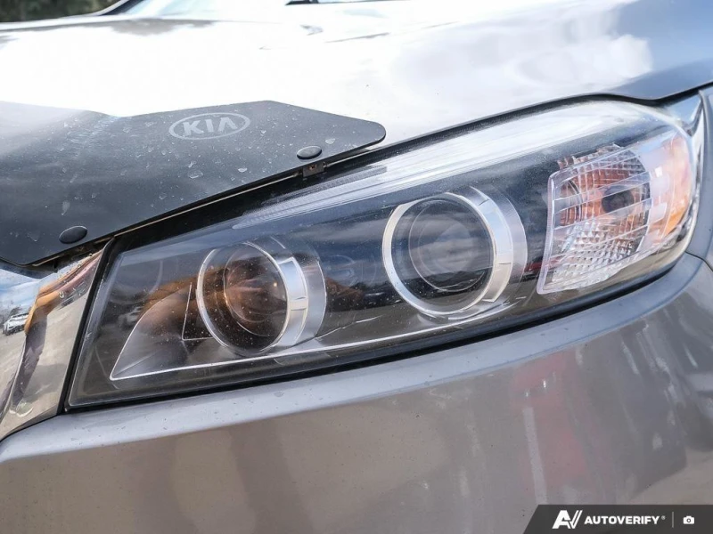 Kia Sorento * LX * Turbo* CERTIFIED AS TRADED, ONE OWNER* , снимка 10 - Автомобили и джипове - 52927239