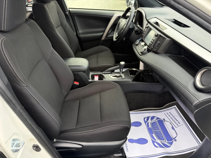 Toyota Rav4 (KATO НОВА)^(ХИБРИД), снимка 14 - Автомобили и джипове - 53181143