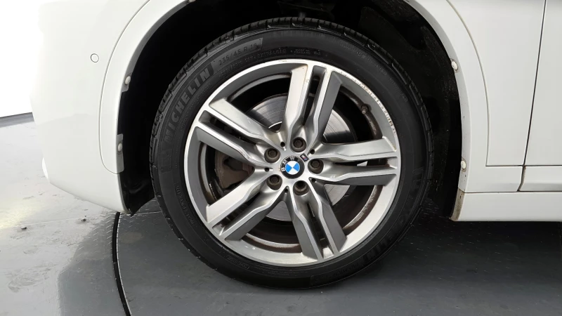 BMW X1 2.0 XDRIVE / М-Пакет / Пълна сервизна история !!!, снимка 5 - Автомобили и джипове - 53284457