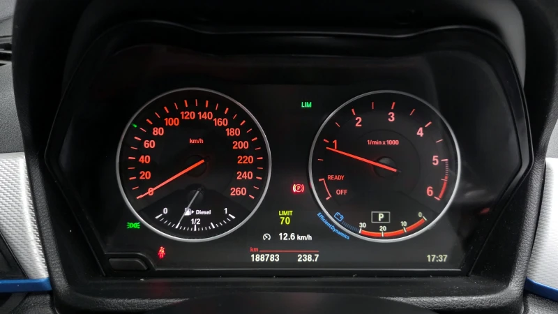 BMW X1 2.0 XDRIVE / М-Пакет / Пълна сервизна история !!!, снимка 11 - Автомобили и джипове - 53284457