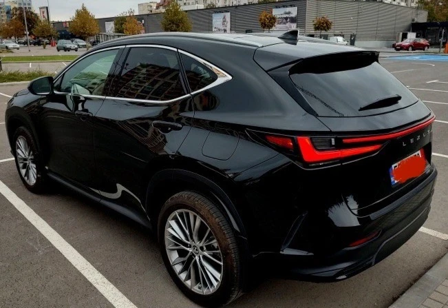 Lexus NX 350h, снимка 11 - Автомобили и джипове - 48300801