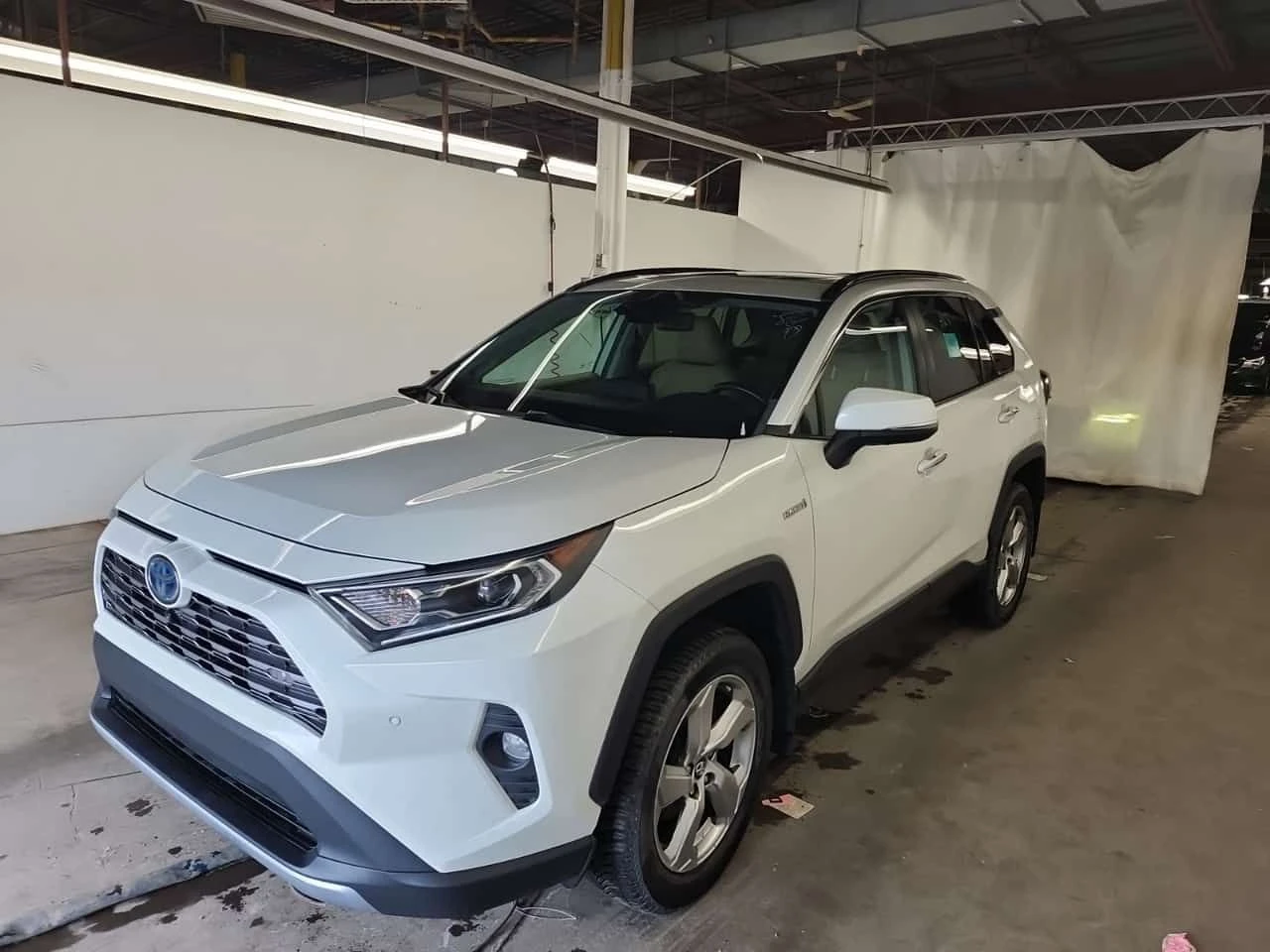 Toyota Rav4 HYBRID LIMITED/CARFAX/Кожа/Подгрев/Шибедах/2 Ключа | Auto.bg — изображение 1