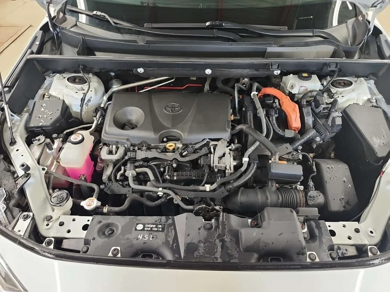 Toyota Rav4 HYBRID LIMITED/CARFAX/Кожа/Подгрев/Шибедах/2 Ключа, снимка 16 - Автомобили и джипове - 54120713