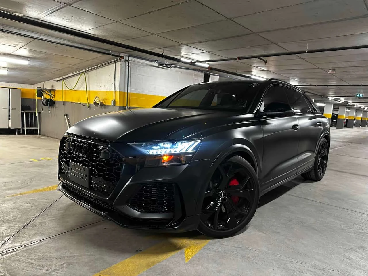 Audi RSQ8 4.0 TFSI quattro | CARFAX | ��������������� | Mobile.bg � ����������� 1