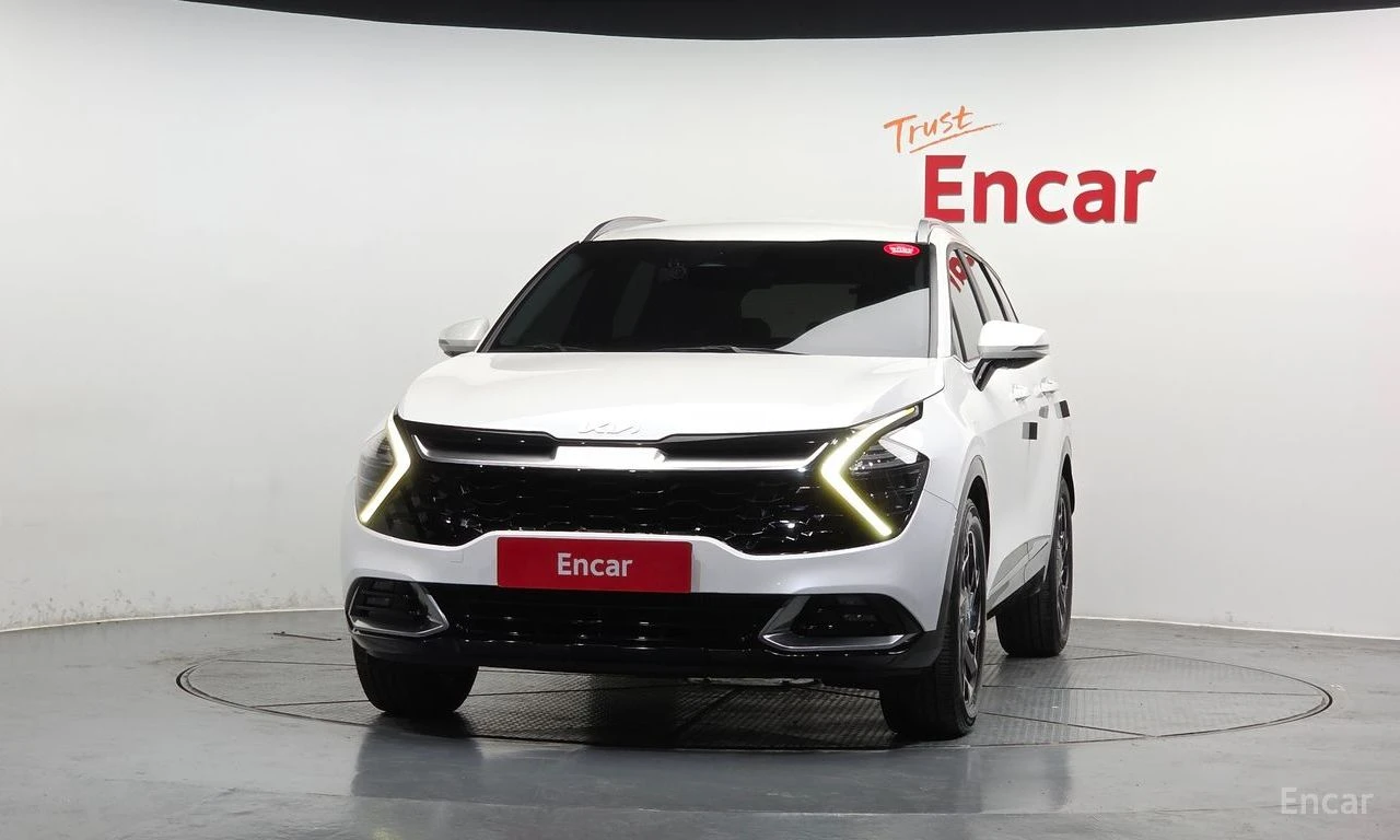Kia Sportage * ФИКСИРАНА ЦЕНА ДО БЪЛГАРИЯ * АВТОКРЕДИТ, снимка 4 - Автомобили и джипове - 55422384