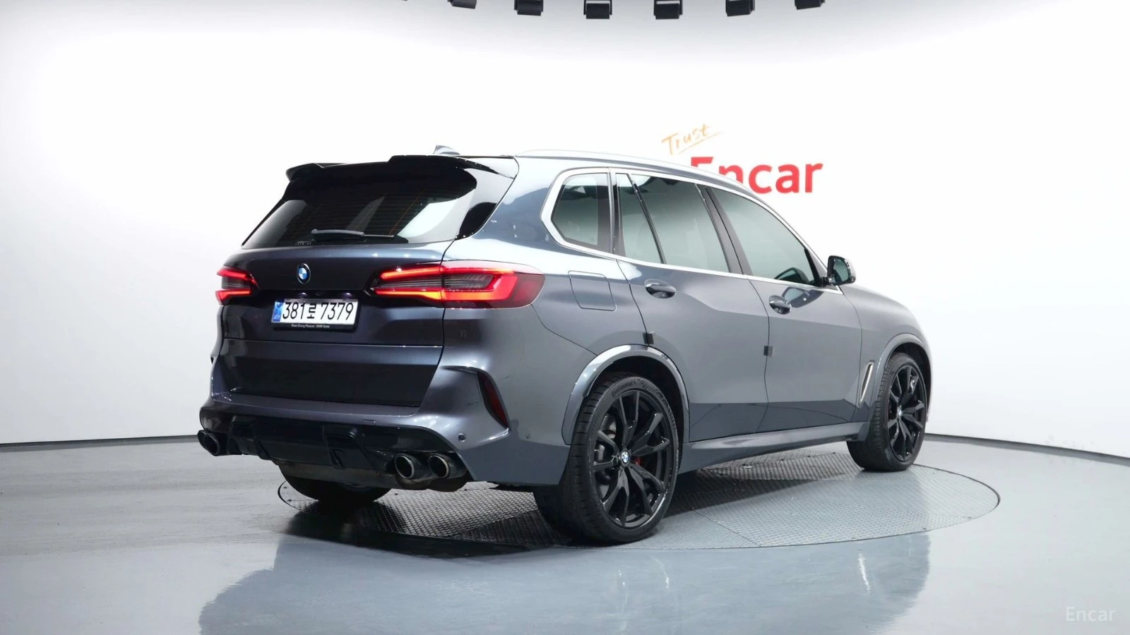 BMW X5 MPACK* LASER* DISTRONIC* ВАКУМ* ОБДУХ* , снимка 2 - Автомобили и джипове - 55512747