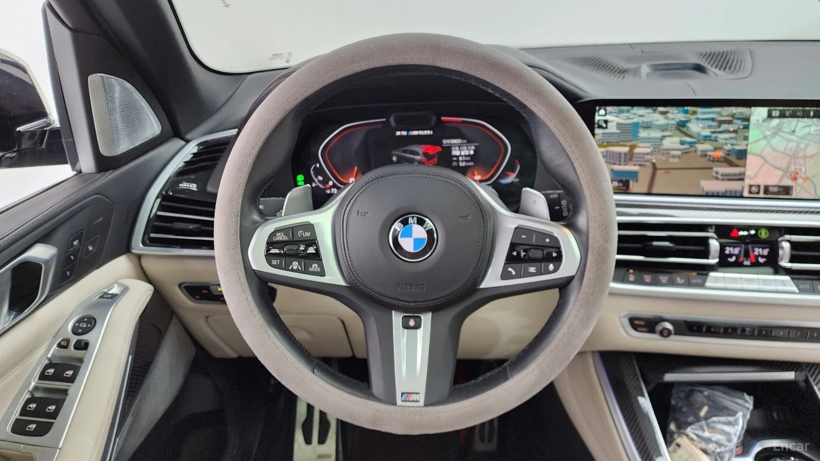 BMW X5 MPACK* LASER* DISTRONIC* ВАКУМ* ОБДУХ* , снимка 9 - Автомобили и джипове - 55512747