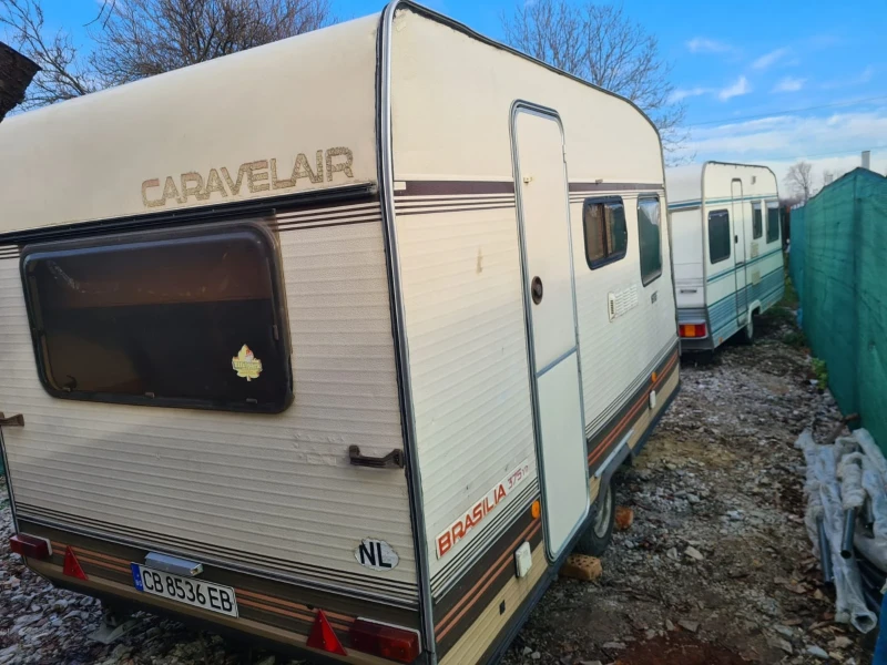 Каравана Caravelair  РЕГИСТРИРАНА!!! 4 МЕТРА , снимка 4 - Каравани и кемпери - 53114227