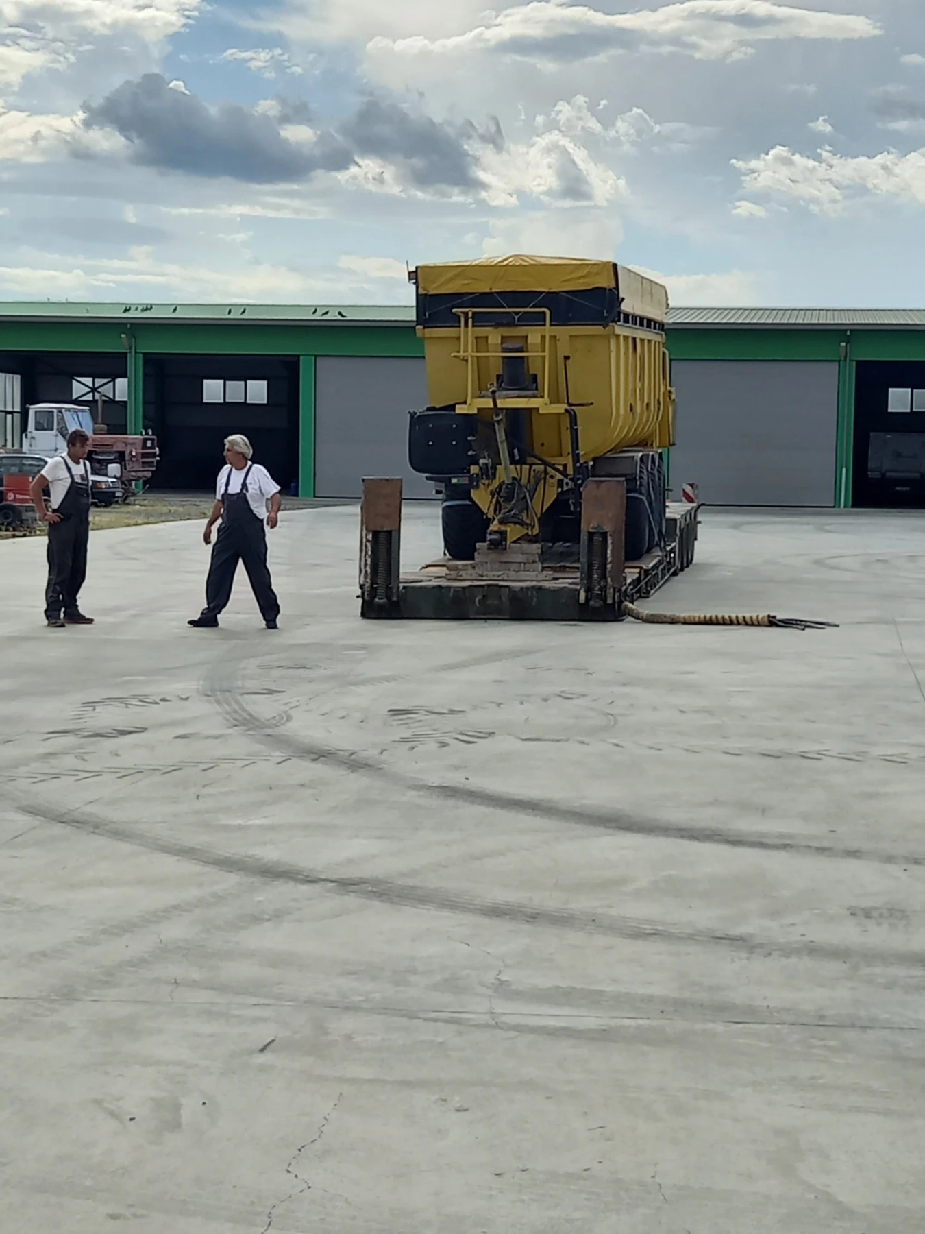 ����������� Nooteboom �� �������������� ����� | Mobile.bg � ����������� 2