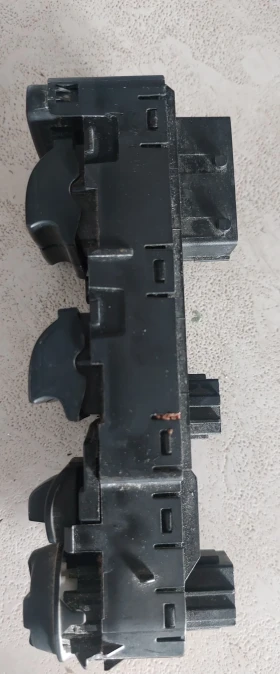 Копчета за стъклата пежо 308  , снимка 2 - Части - 53207682