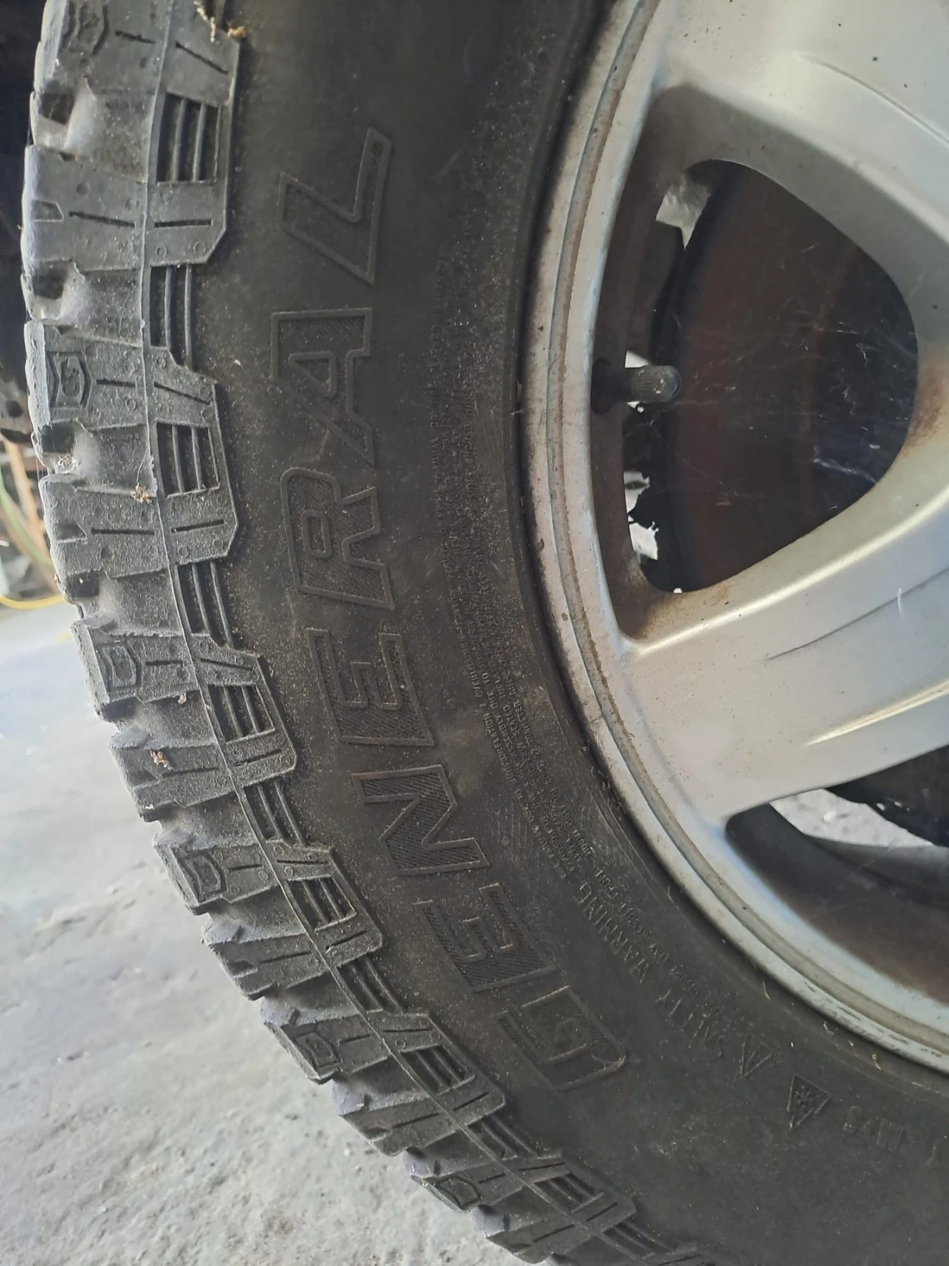    225/70R17  Toyota Land cruiser | Mobile.bg   7