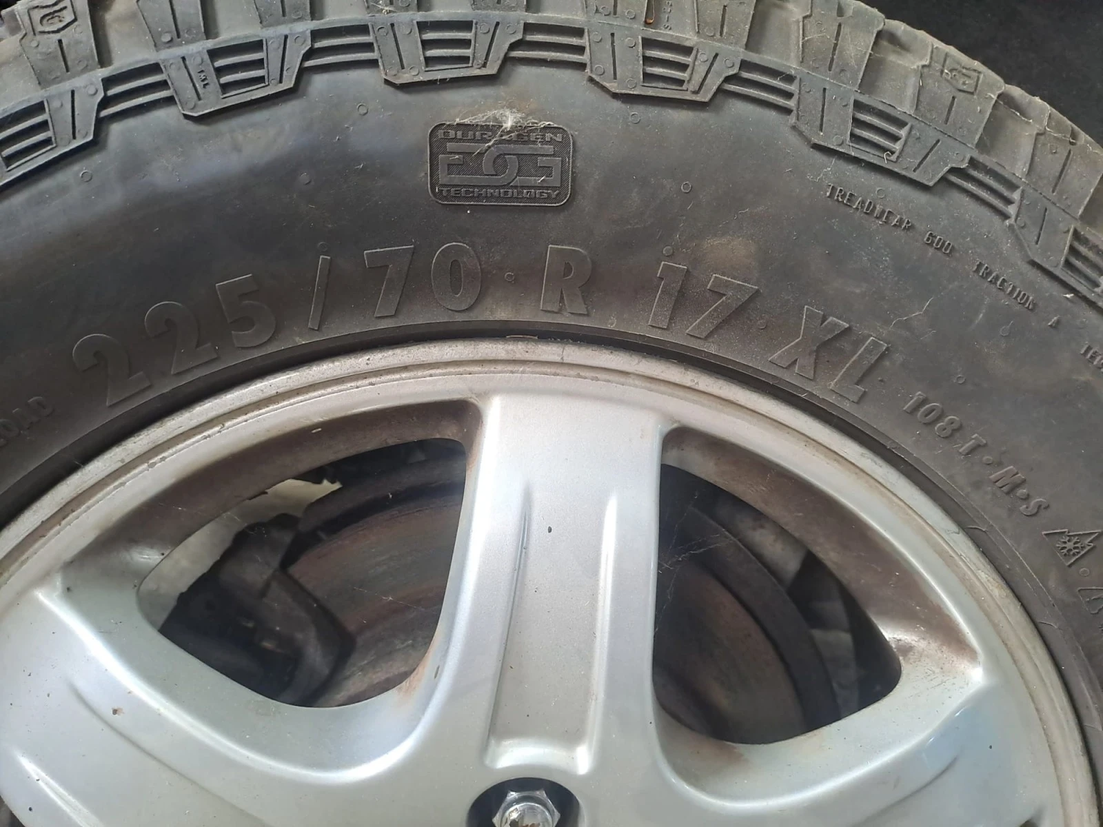    225/70R17  Toyota Land cruiser | Mobile.bg   6
