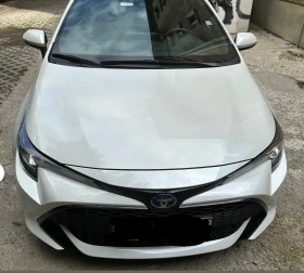 Toyota Corolla 1.8 литров хибрид, снимка 1