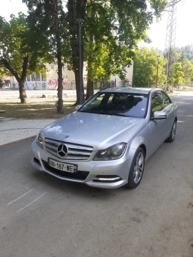  Mercedes-Benz C 220