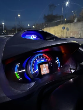 Honda Insight 1.3 i-VTEC Hybrid (IMA) CVT | Auto.bg — изображение 12