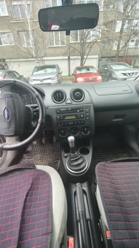 Ford Fiesta - 1400 € / 2738.16 лв. - 99278559 6