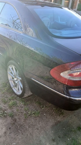 Mercedes-Benz CLK 270cdi - 2800 € / 5476.32 лв. - 56423367 4