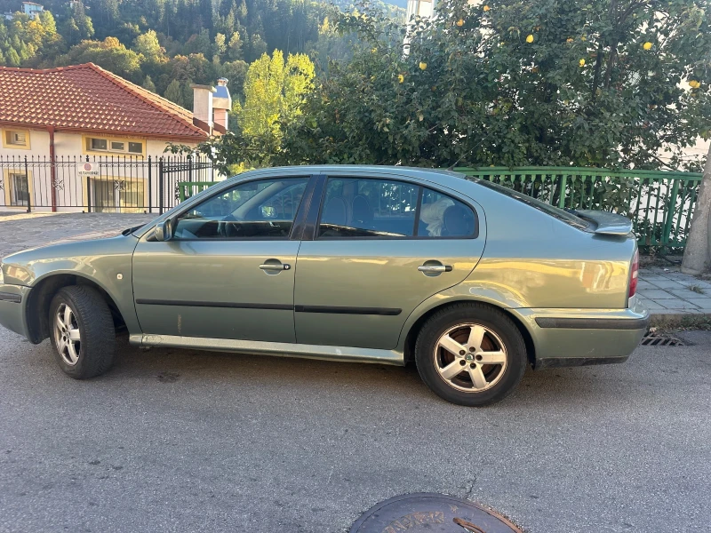 Skoda Octavia, снимка 4 - Автомобили и джипове - 47380458