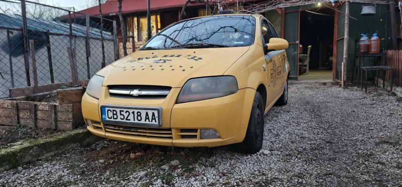 Chevrolet Aveo, снимка 1 - Автомобили и джипове - 48591671