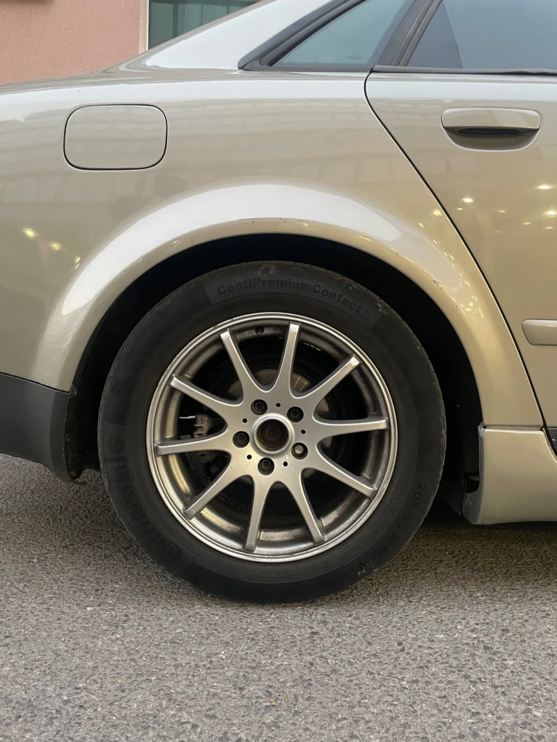 Audi A4, снимка 12 - Автомобили и джипове - 51360400