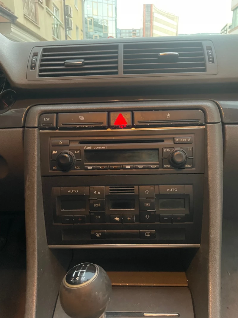 Audi A4, снимка 6 - Автомобили и джипове - 51360400