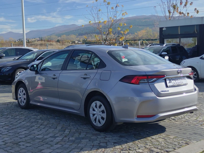 Toyota Corolla 1.5/125к.с/ COMFORT, снимка 7 - Автомобили и джипове - 52411854