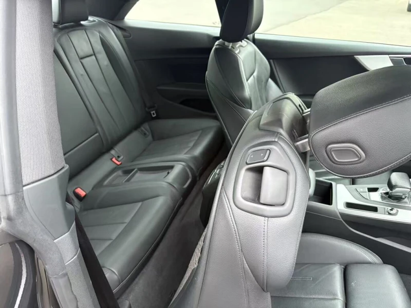 Audi A5 COUPE TECHNIK/DISTRONIC/DIGITAL DASH/KEYLESS, снимка 11 - Автомобили и джипове - 53010153