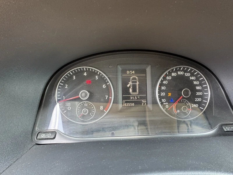 VW Caddy, снимка 6 - Автомобили и джипове - 53028131