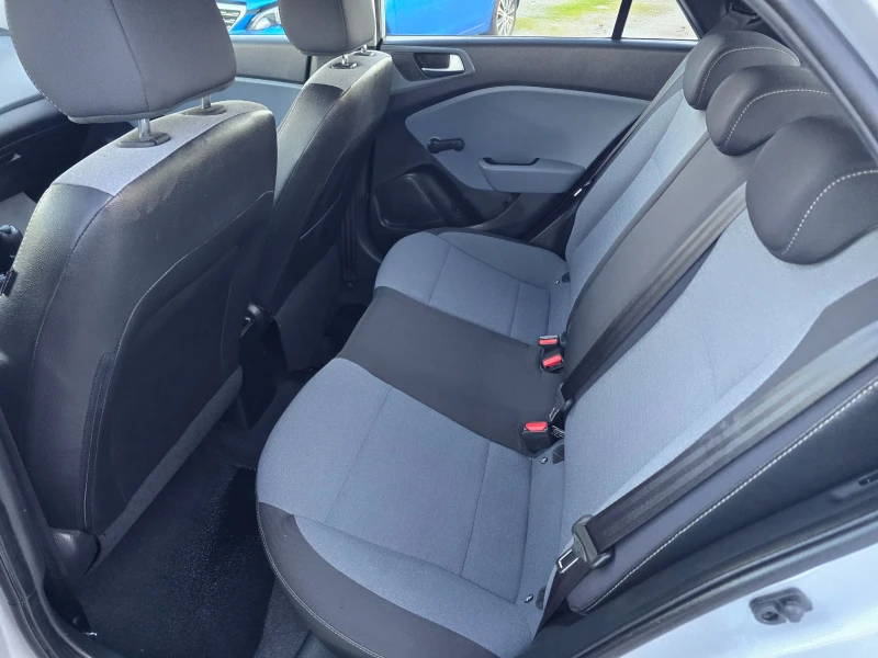 Hyundai I20 1.2i-85k.c-EURO-6, снимка 10 - Автомобили и джипове - 53167217