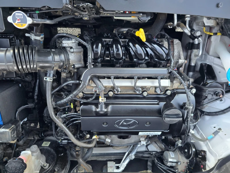 Hyundai I20 1.2i-85k.c-EURO-6, снимка 12 - Автомобили и джипове - 53167217