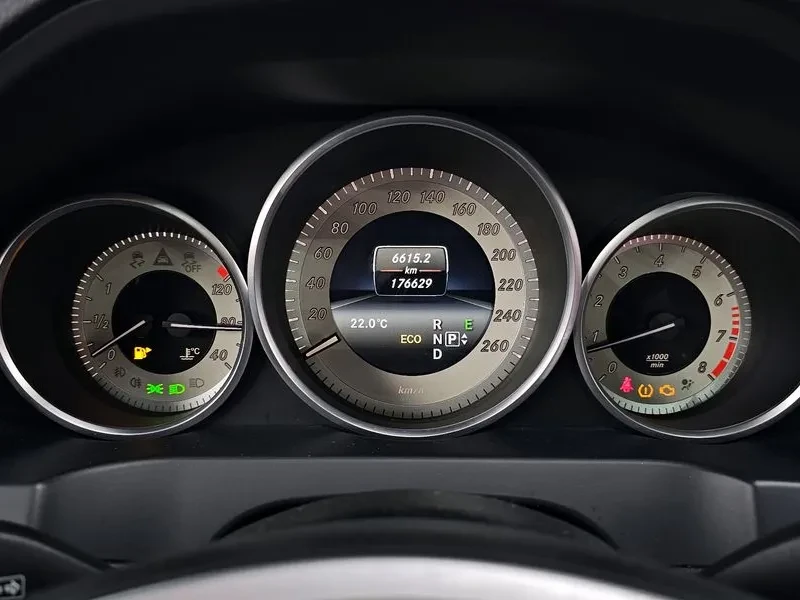 Mercedes-Benz E 200 Coupe | Mobile.bg � ����������� 8