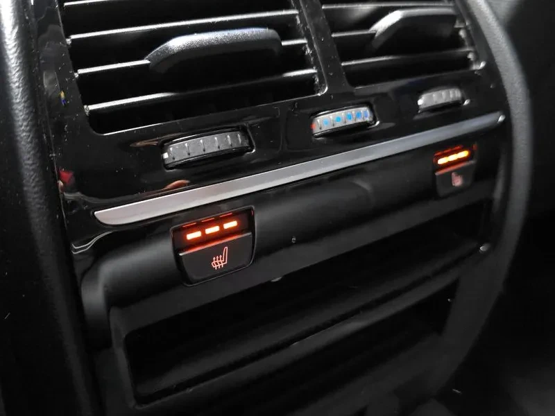 BMW 520 (G30) Luxury, снимка 16 - Автомобили и джипове - 55748001